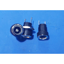 Гнездо питания под гайку DC022B